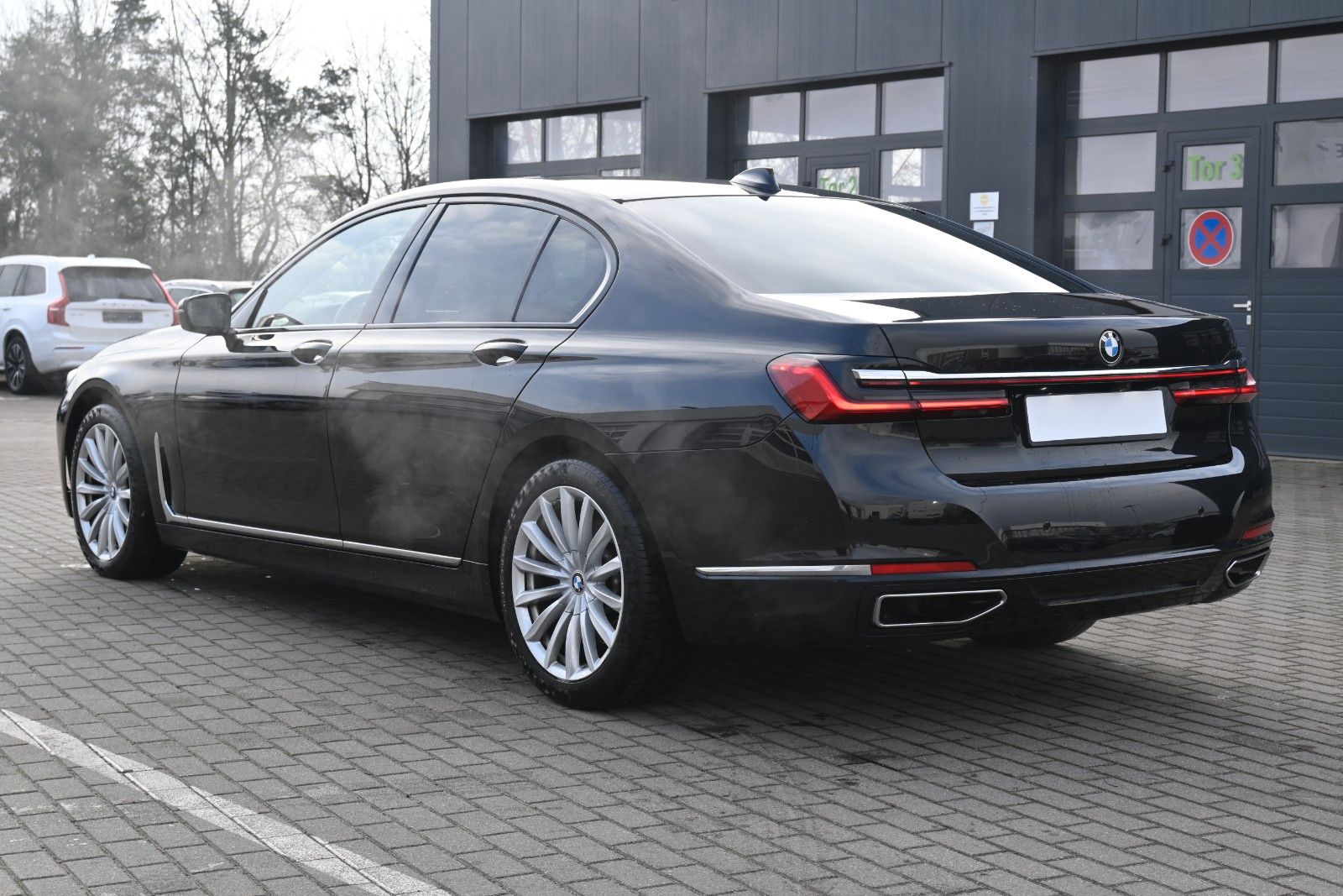 Fahrzeugabbildung BMW 740 d xDrive *STHZ*GD*Soft-C*Mietkauf o.Schufa