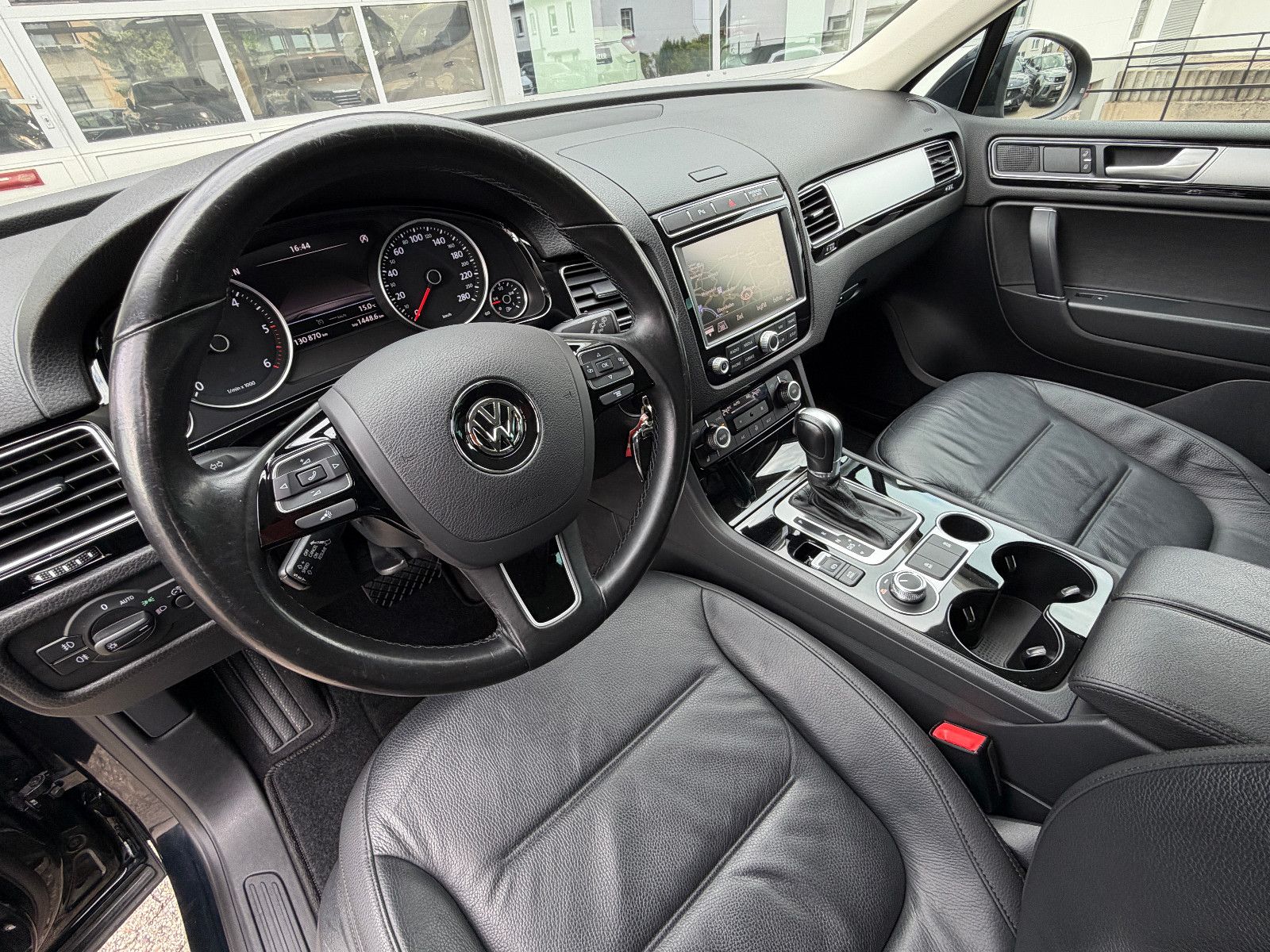 Fahrzeugabbildung Volkswagen Touareg V6 TDI Terrain Tech 4Mot/NAVI/LED/LEDER
