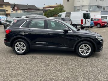 Audi Q3 - 10