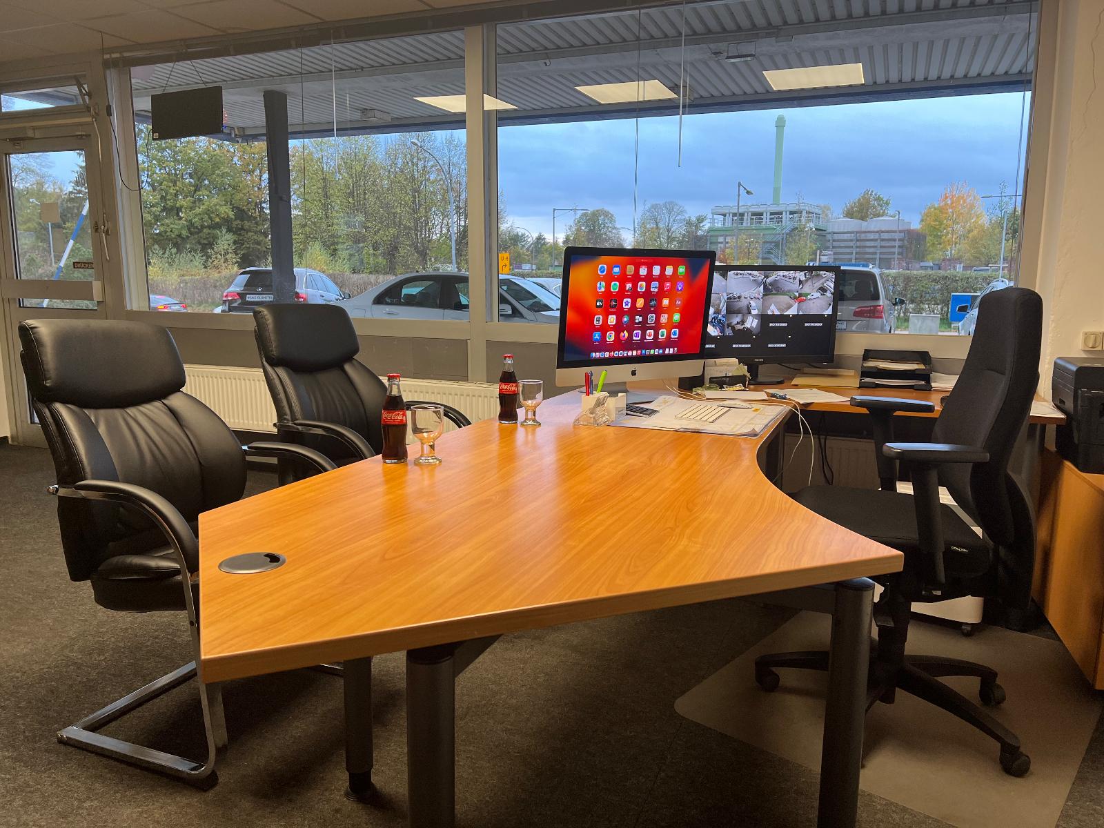 showroom-image-main