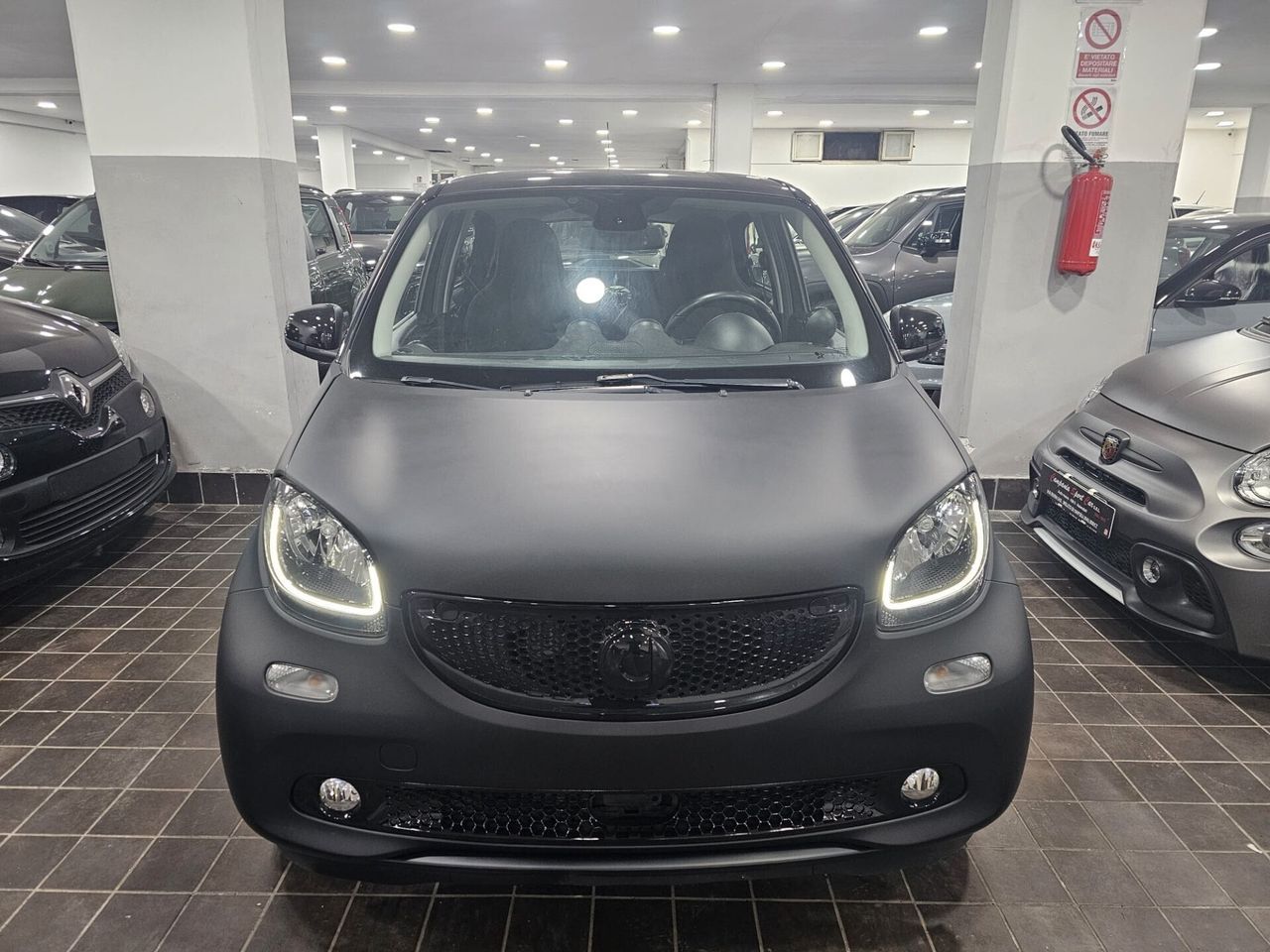 Smart NUOVA SMART FORFOUR IDENTITY BLACK MATT EDITION  imagem 2
