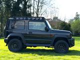 Suzuki Jimny mit Höherlegung und vielen Extras - Suzuki Jimny von privat