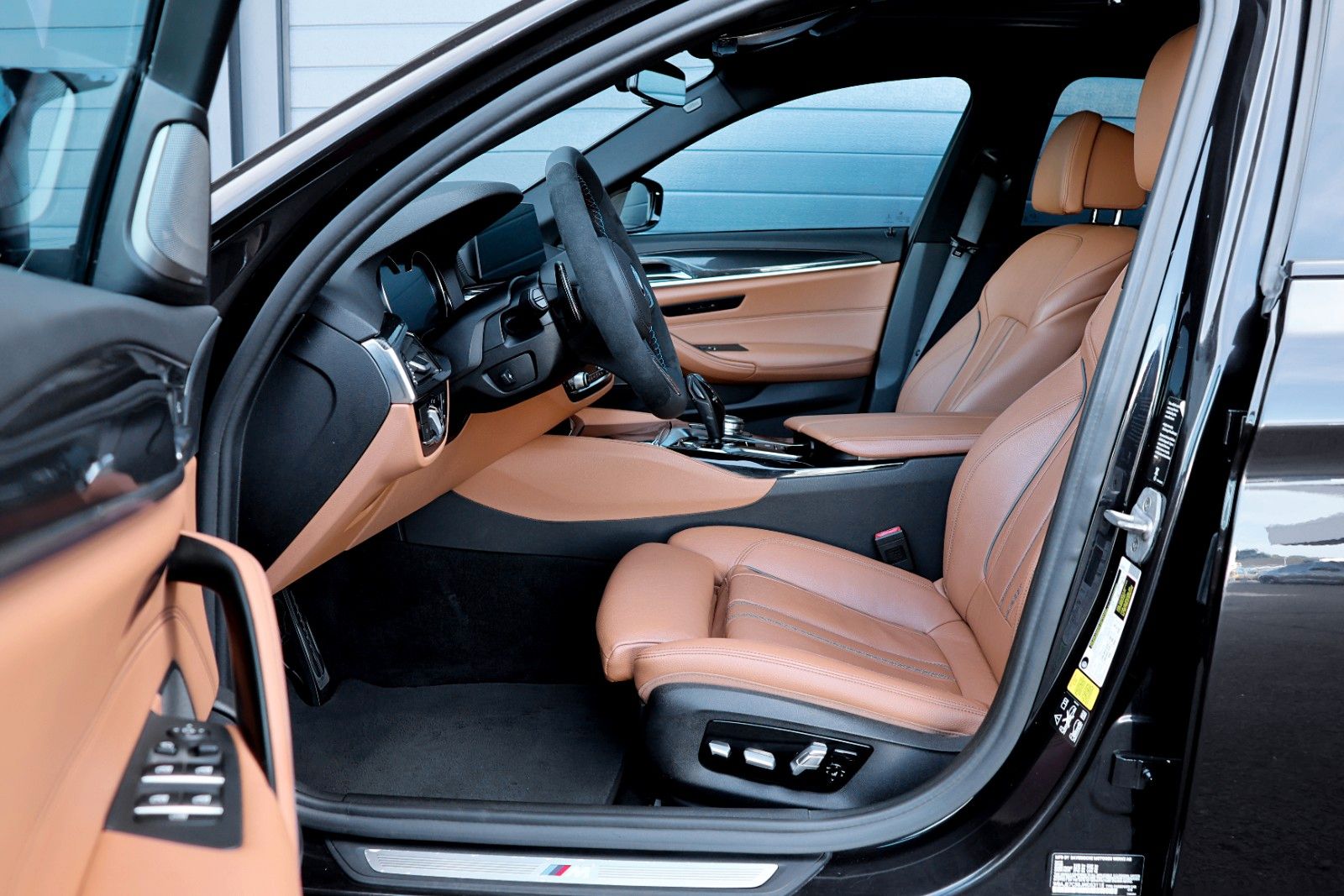 BMW 540i XDRIVE M LASER HUD H&K 4xSHZ TOTW KAMERA 20 foto 17