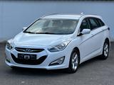 Hyundai i40 cw FIFA World Cup Edition *Aut.*Navi*Kamera* - Hyundai i40: Fifa World Cup Edition