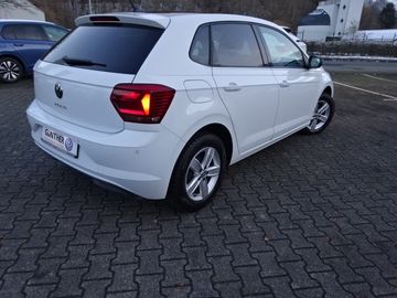 Fotografie 12 des VW Polo 1.0 TSI Highline *Navi*el.Sp.ankl.*ACC*Clim