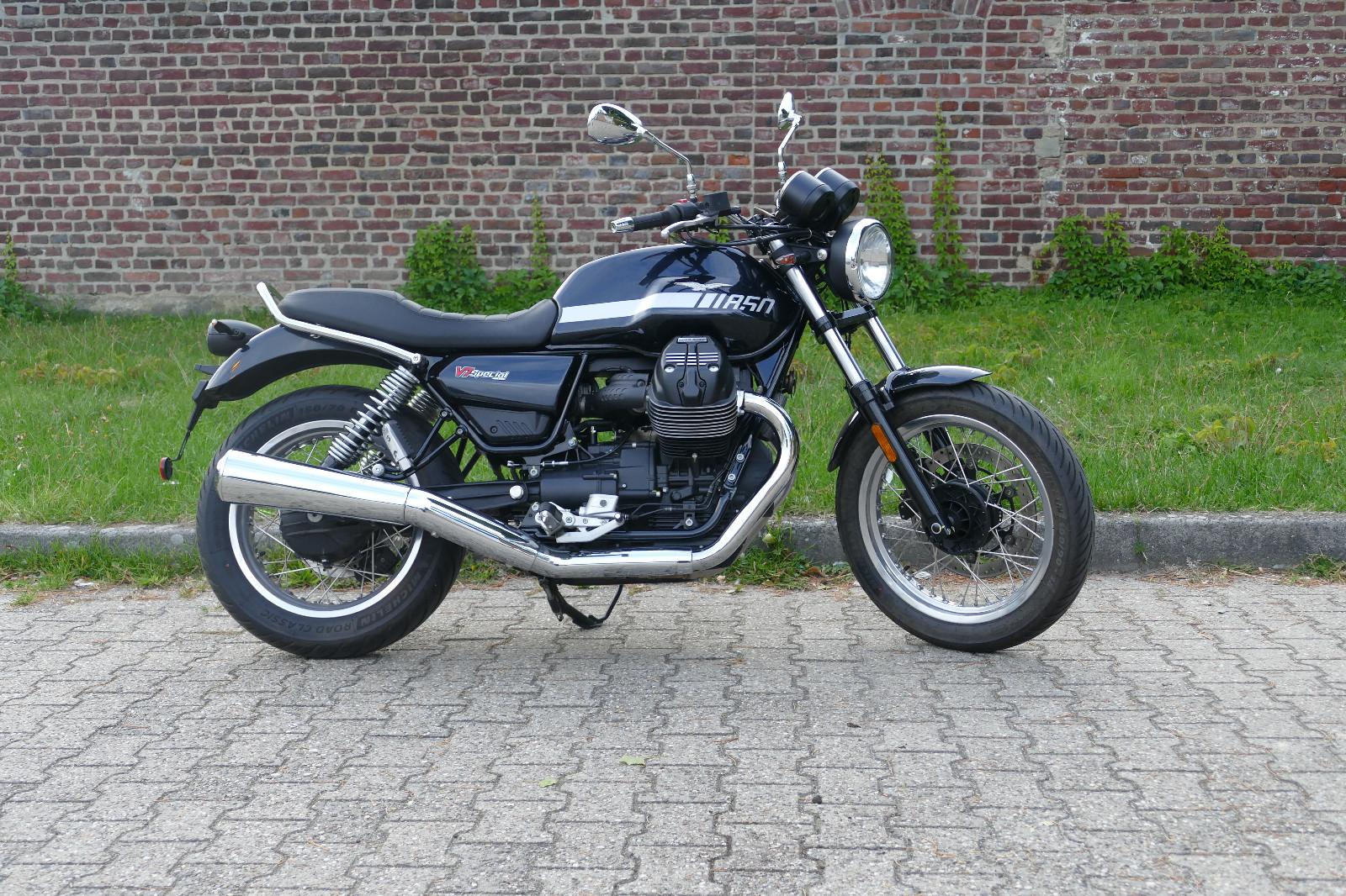 Moto Guzzi V 7 850 Special