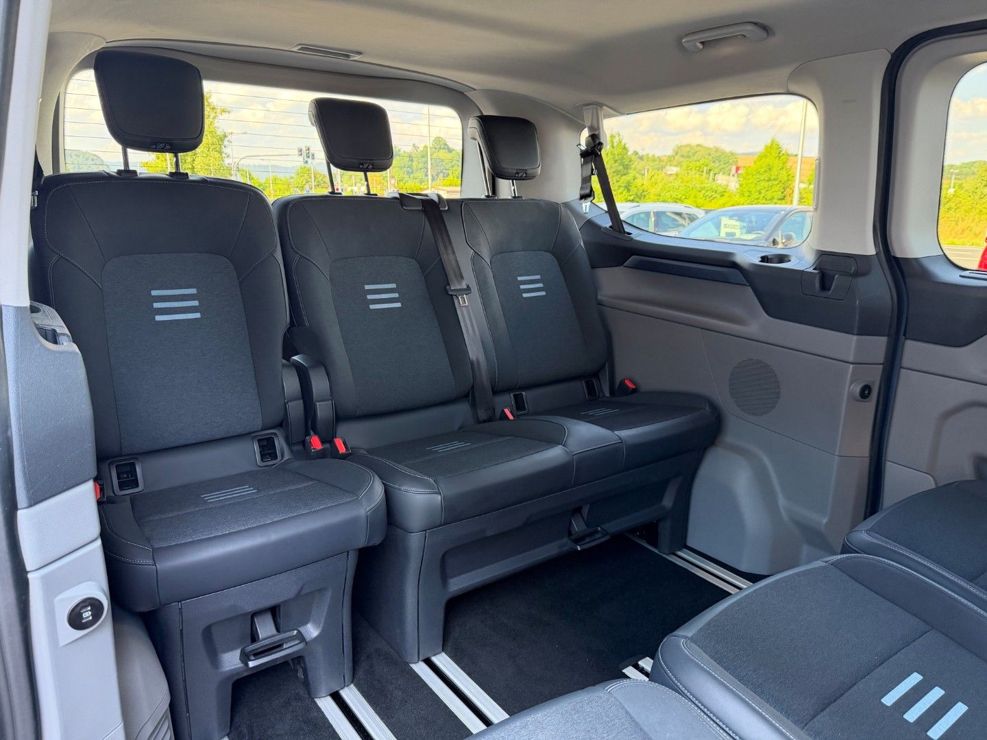 Ford Tourneo Custom 320 Active AHK*Totwinkel*Navi*ACC foto 11