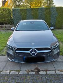 صورة 2 لـ 2019 Mercedes-BENZ A 220