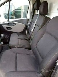 Renault Trafic - 8