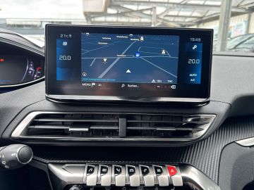 Peugeot 3008 - 11
