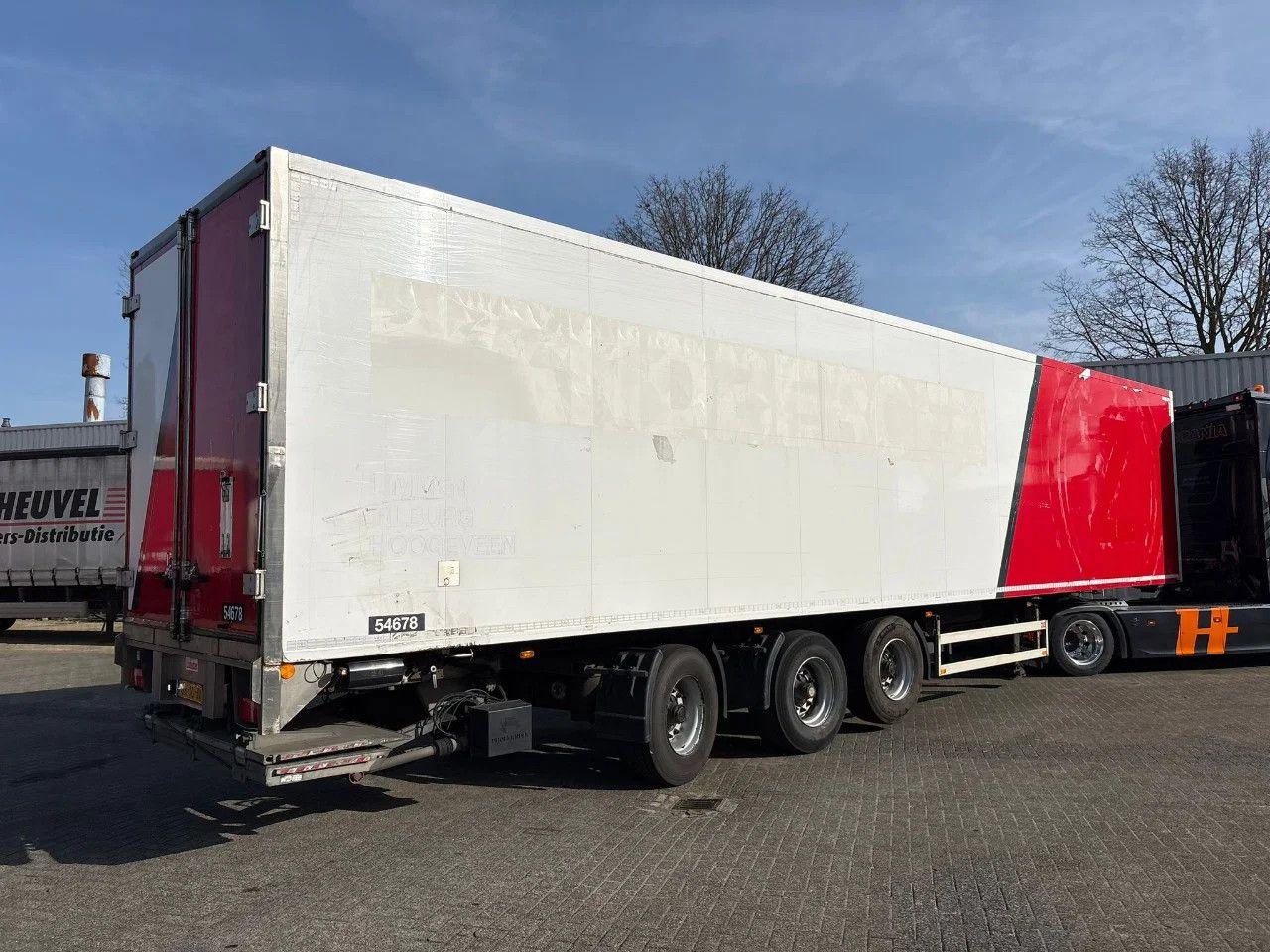 Pacton Liftas + Stuuras Dhollandia 2500KG LBW GEEN KOEL