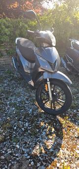 Andere Roller Trevise Online 125 - Motorräder bis 1.000 Euro