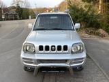 Suzuki Jimny / AUTOMATIK / KLIMA / 4x4 ALLRAD - gebrauchte Suzuki Jimny aus dem Jahr 2009