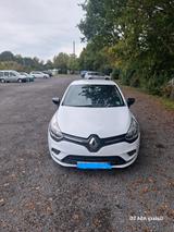 Renault Clio 1.2 Limited - Renault Clio in Wiesbaden