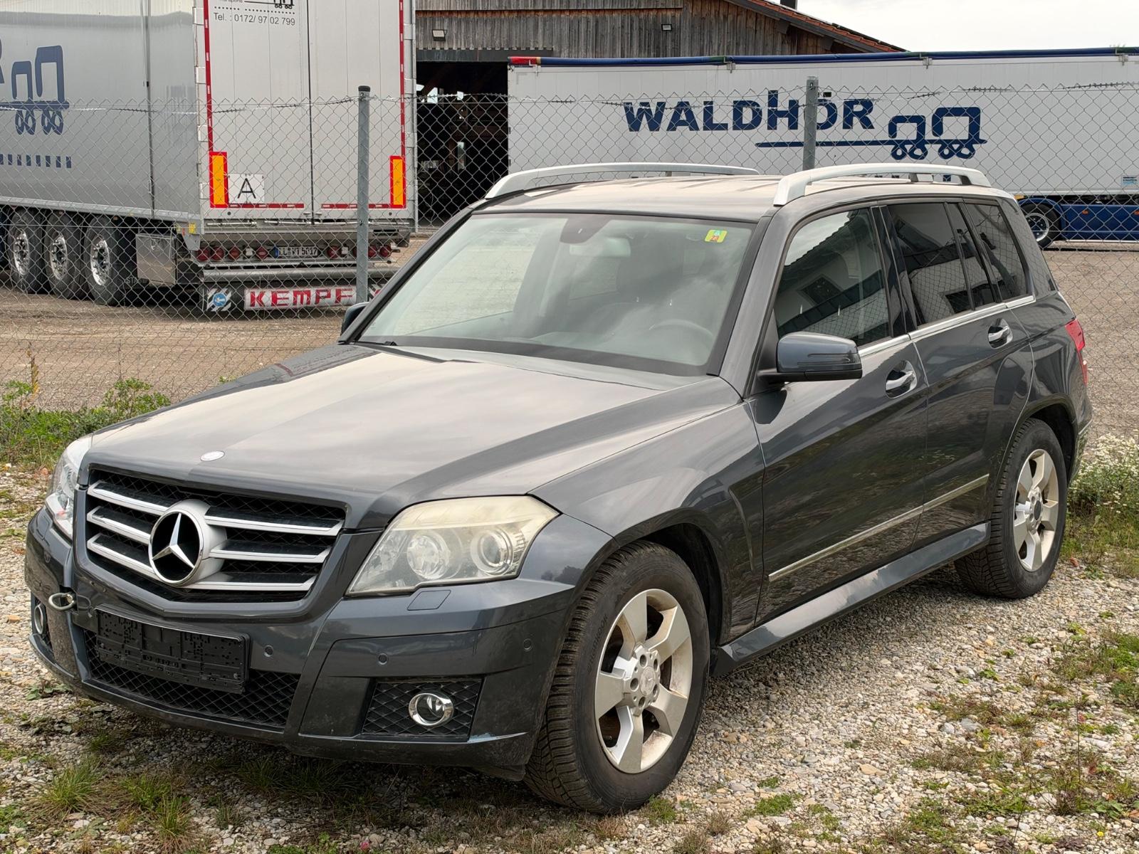 Mercedes-Benz GLK 320