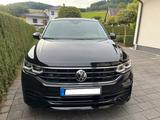 Volkswagen Tiguan 2.0 TSI OPF 140kW DSG 4MOTION R-Line ...