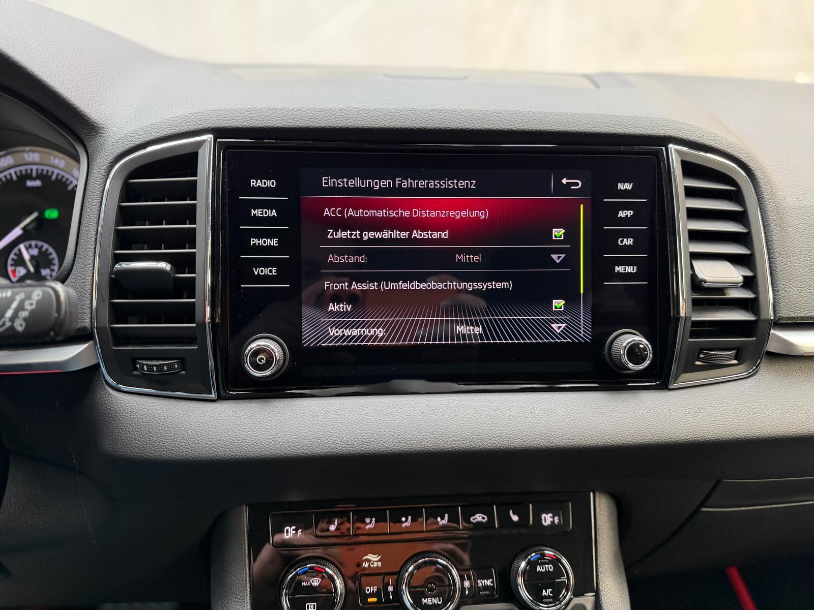 Skoda Karoq Style 1.5 TSI|KAM|TEMP|LED|SHZG|KAM|LM