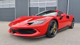 Ferrari 296 GTS Rennsitze + Lenkrad Carbon * Lift * LED - Ferrari 296 GTS Jahreswagen