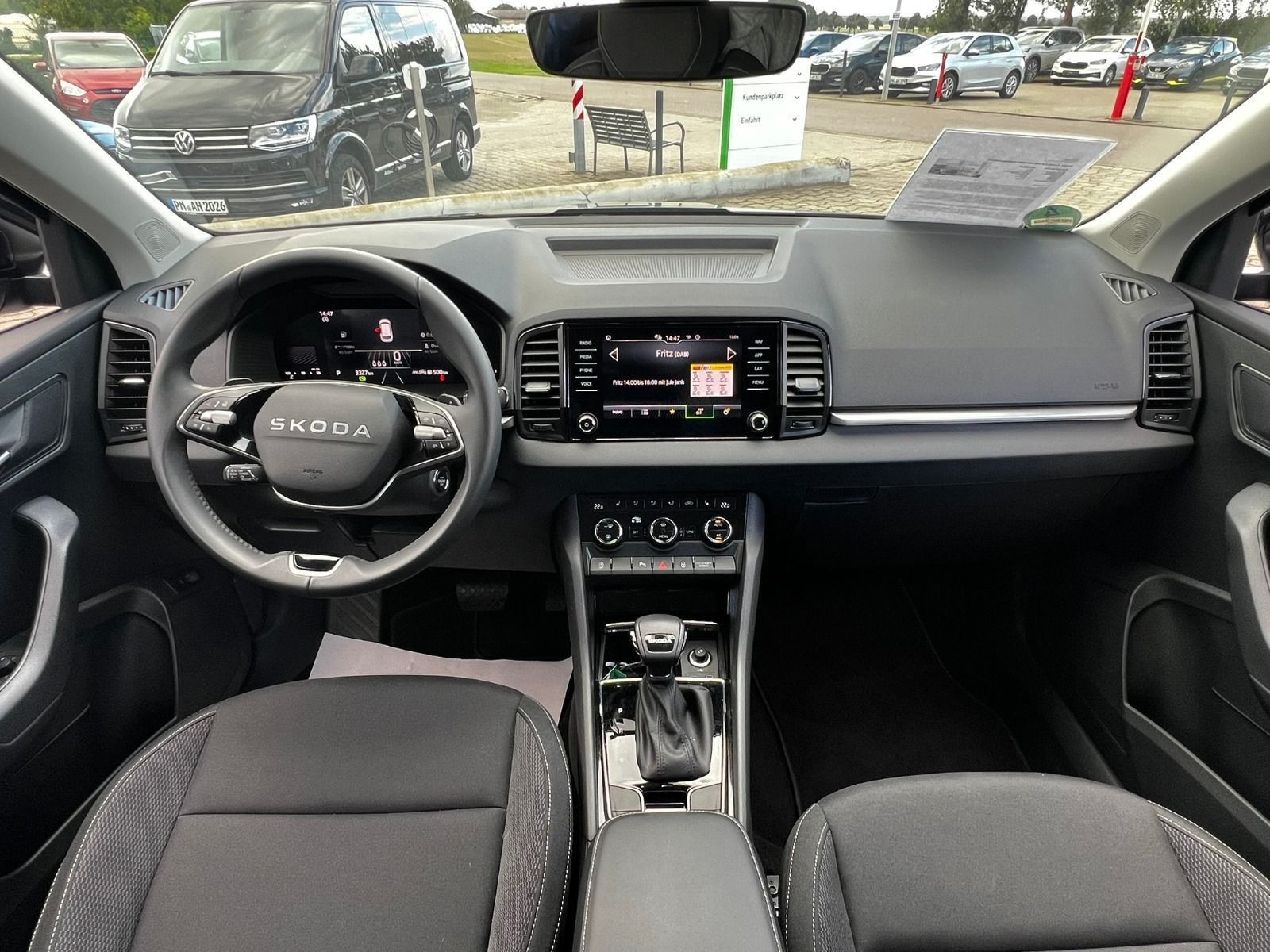 Fahrzeugabbildung SKODA Karoq 1.5 TSI DSG*RFK*SideAss*eHeck