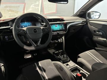 Fotografie 14 des Opel Corsa 1.2 Direct Injection Turbo Automatik GS