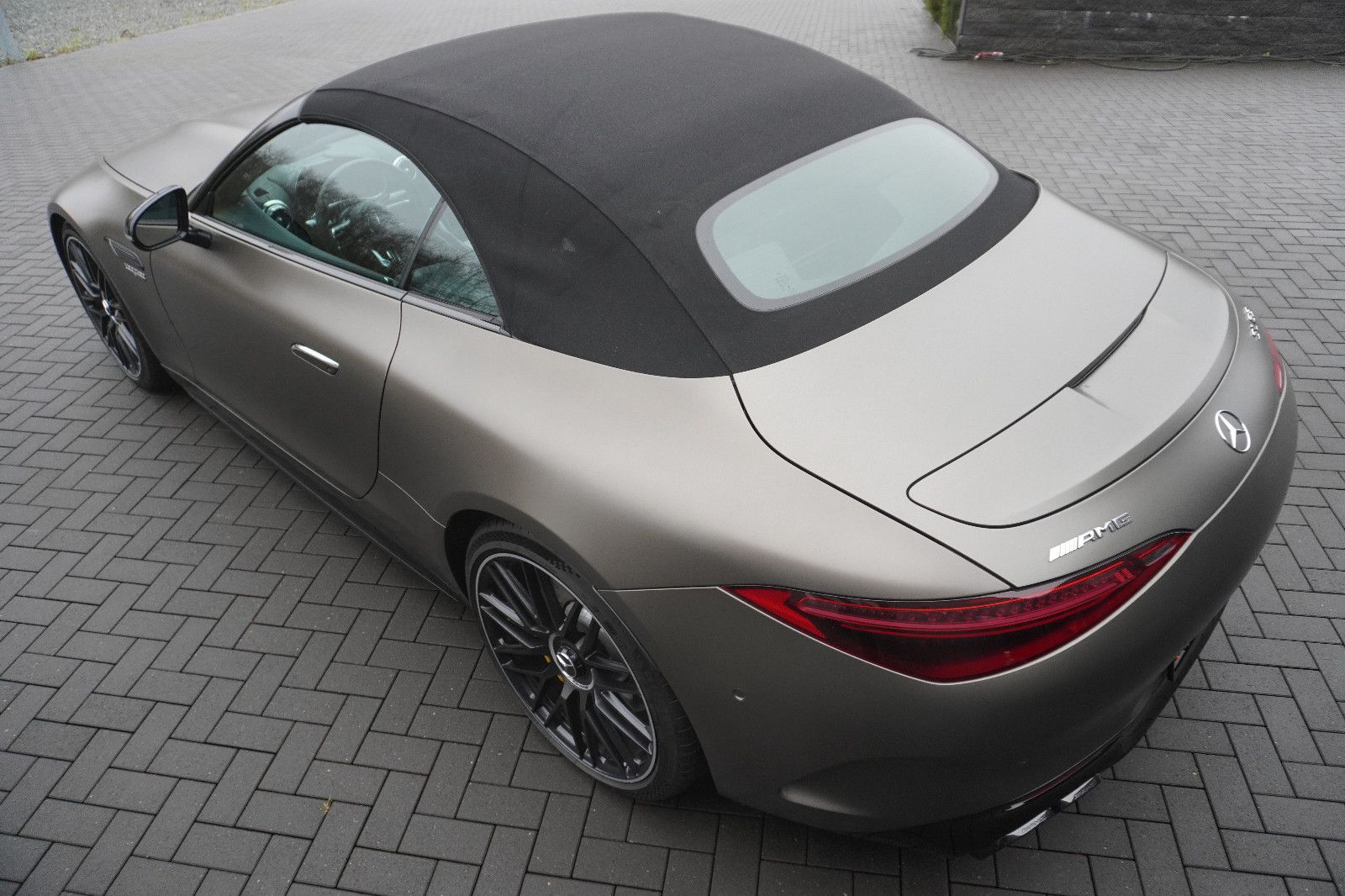 Fahrzeugabbildung Mercedes-Benz SL AMG 63 4Matic