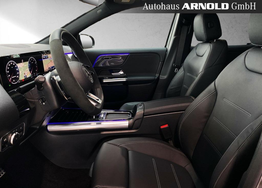 Mercedes-Benz GLA 45 AMG