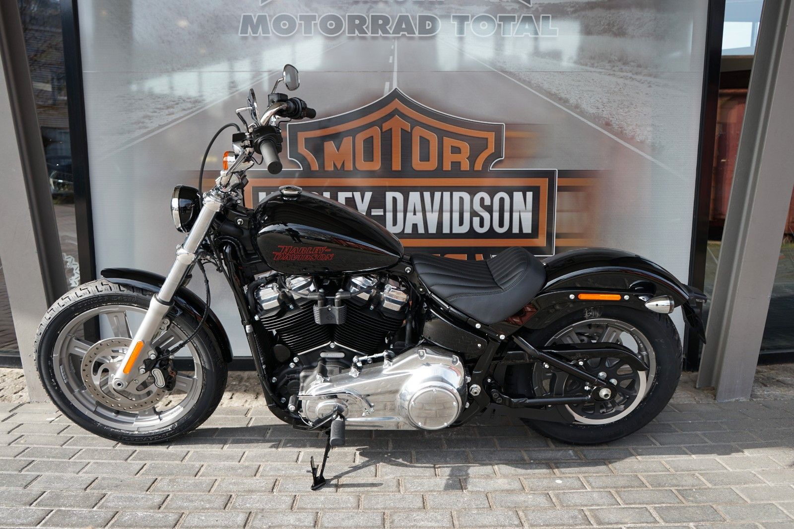 Fahrzeugabbildung Harley-Davidson Softail Standard 2024 mit TZ