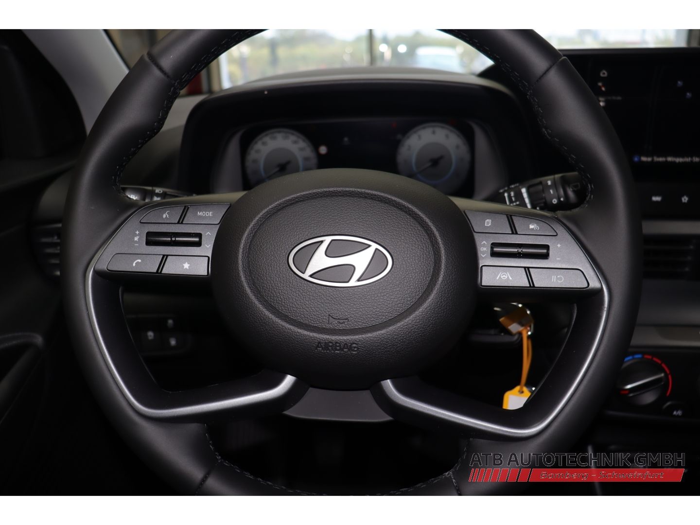 Fahrzeugabbildung Hyundai i20 Trend MY25 1.0 T-GDI 100 PS 6-MT 2WD Navi Ap