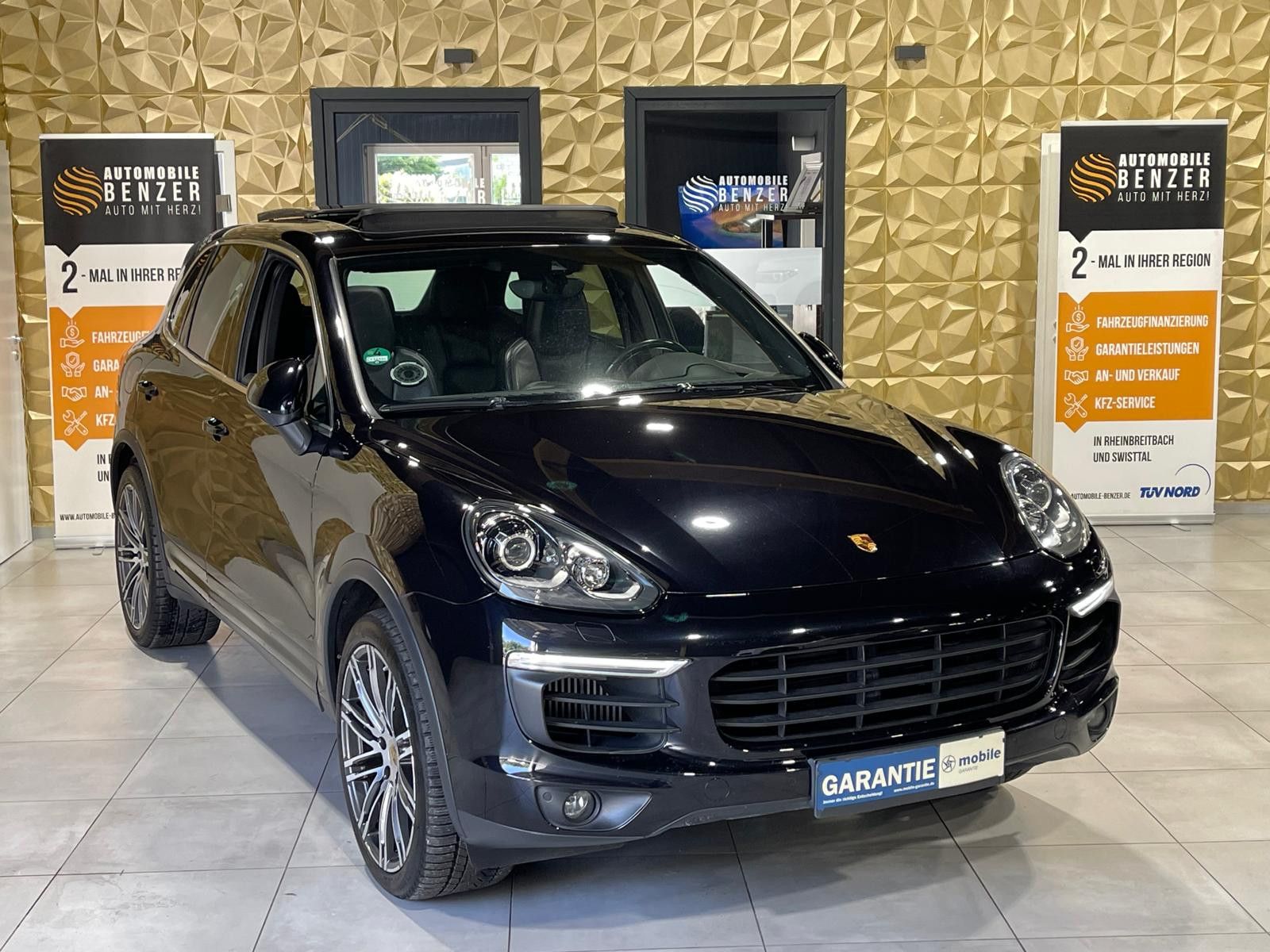 Fahrzeugabbildung Porsche Cayenne Diesel//PANORAMA//LED//21''//BOSE//LUFT