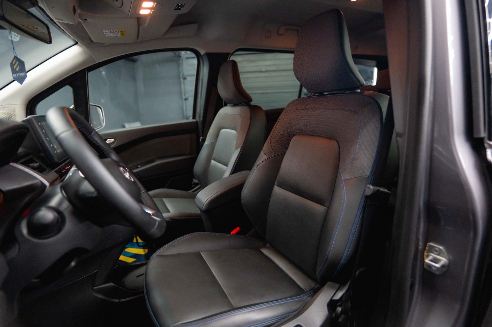 Fahrzeugabbildung Nissan Townstar Kombi L2 Tekna 7 Sitze *LED*Kamera*Navi