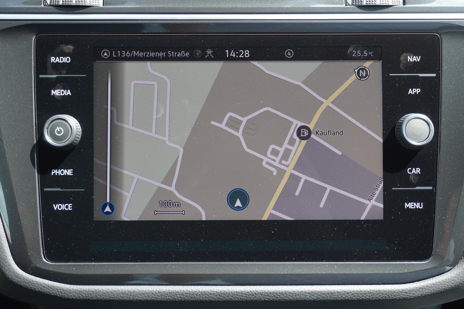 Volkswagen Tiguan 1.5 TSI DSG Life LED Navi Standheizung, миниатюра 26