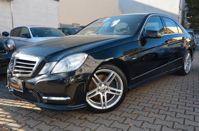 Mercedes-Benz E 200 CGI  AVANTGARDE AMG Styling Leder Pdc AHK