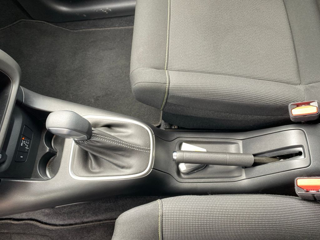 Fahrzeugabbildung Citroën C3 PT 110 S&S *Automatik* MAX *Navi*Rückfahrk*
