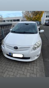 Toyota Auris - Toyota Auris in Bonn