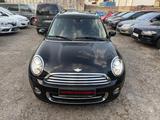MINI COOPER_D Clubman*Pano*Klimaau*Navi* - MINI Cooper D mit Panoramadach