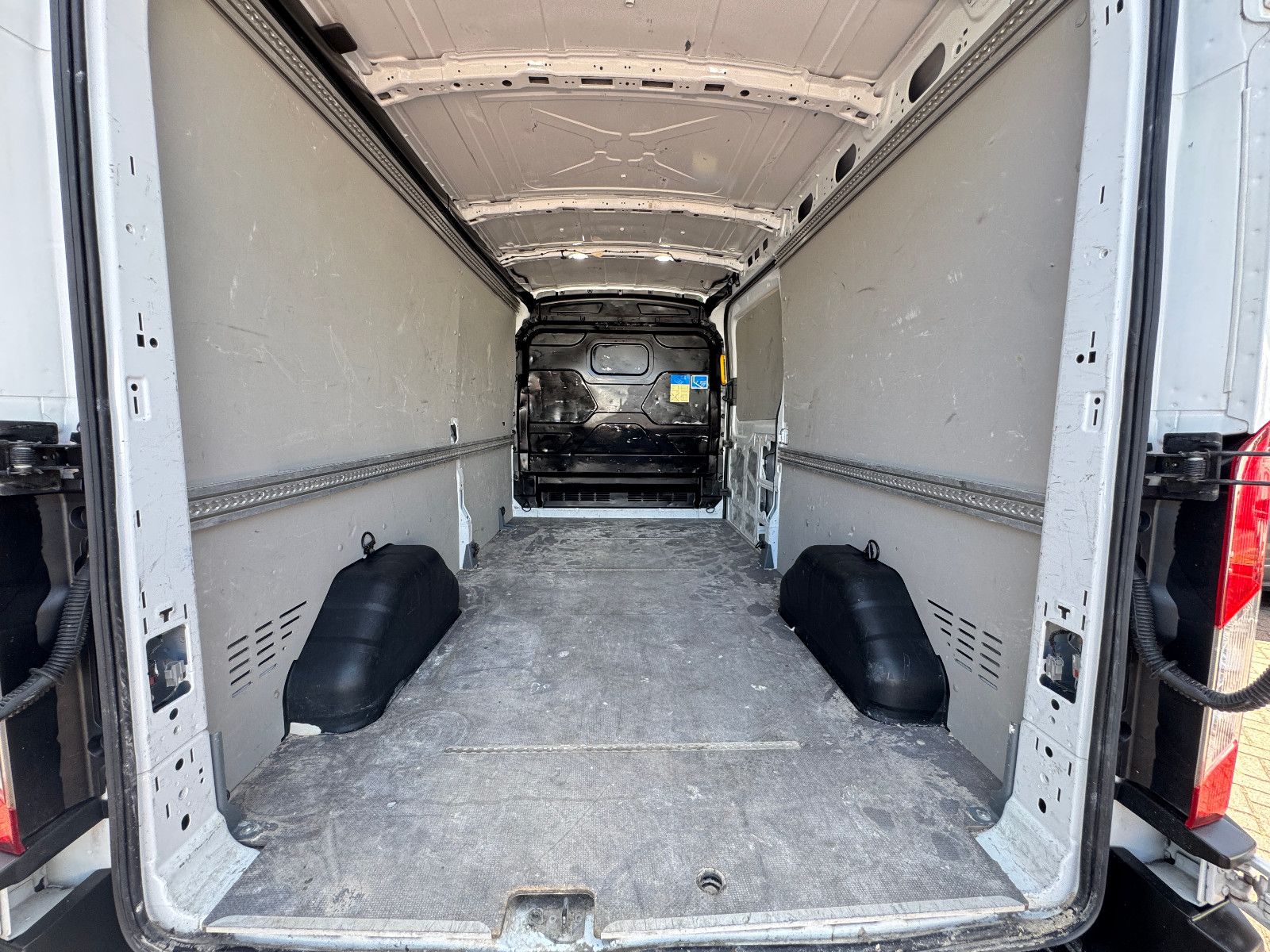 Ford TRANSIT 350 L3 H2 TREND NAVI KAMERA truck 3-SITZER