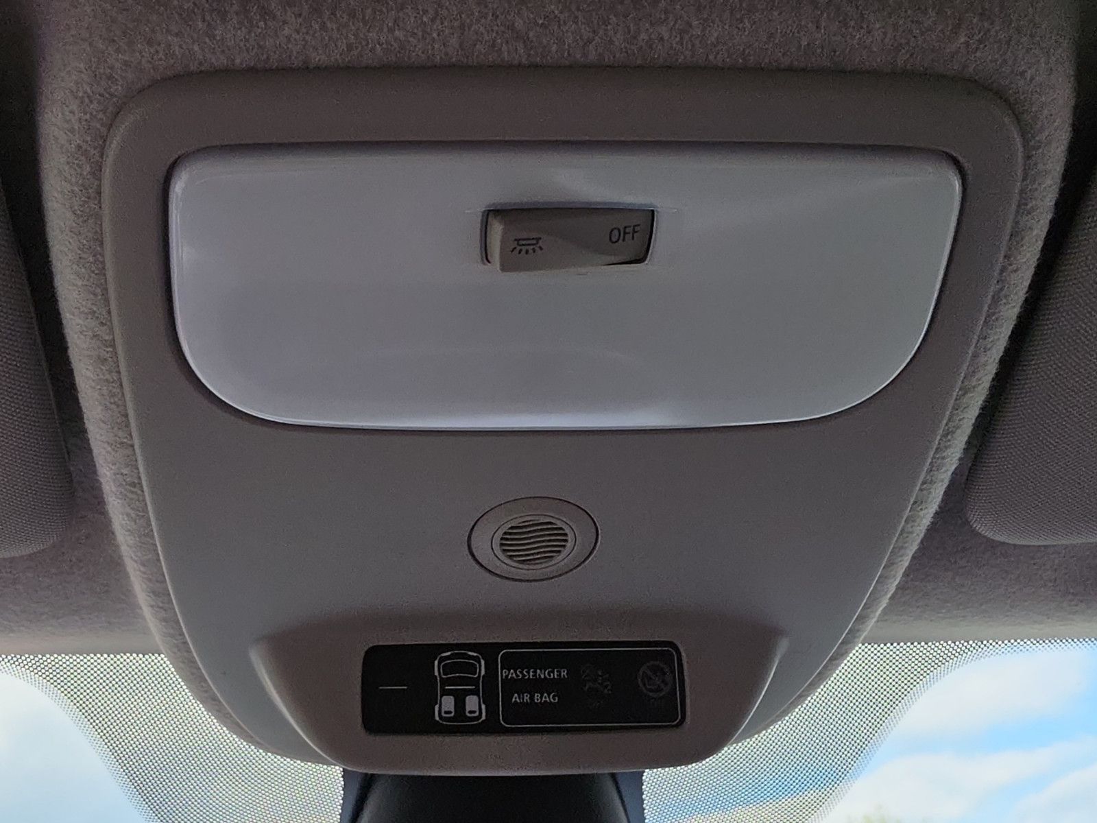 Fahrzeugabbildung Renault Twingo GT Tempomat SHZ PDC TÜV NEU
