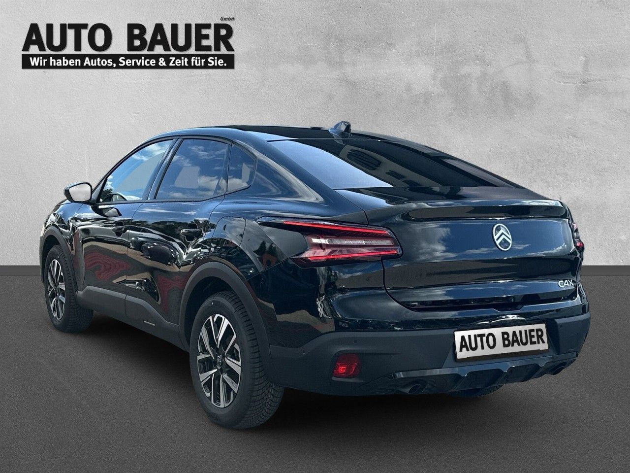 Fahrzeugabbildung Citroën C4 X Hybrid 145 DSG 6-Gang MAX - mit KI generiert/bearbeitet