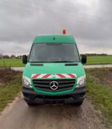 Mercedes-Benz Sprinter 4x4 Zuschaltbarer Allrad mit Unterstütz