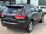 Jeep Grand Cherokee 3.0 CRD Overland - Jeep Grand Cherokee: Crd