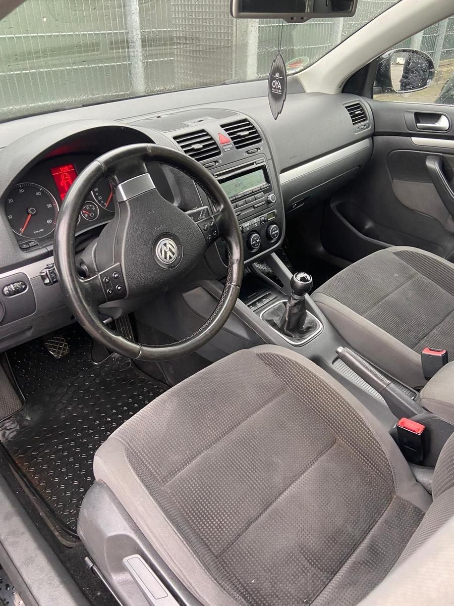 Volkswagen Golf 2009 — photo 10