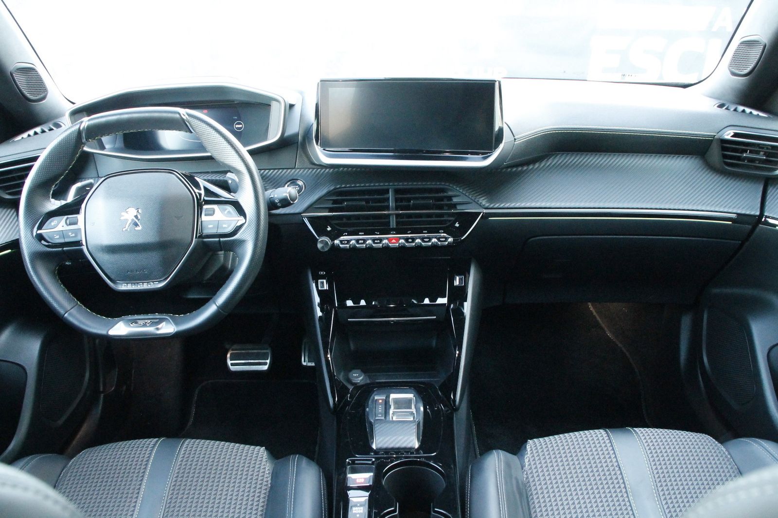 Fahrzeugabbildung Peugeot 2008 (P1) GT PureTech