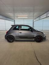 Abarth 595 Esseesse Akrapovic - Abarth 595 mit Panoramadach