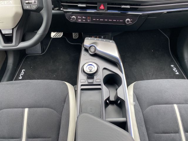 Fahrzeugabbildung Kia EV6 PE GT-LINE 4WD Elektro 84 KwH *WP*GD*ASS+*SD