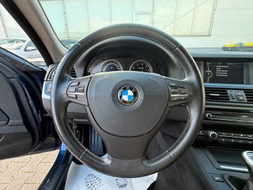 BMW 523 - 11