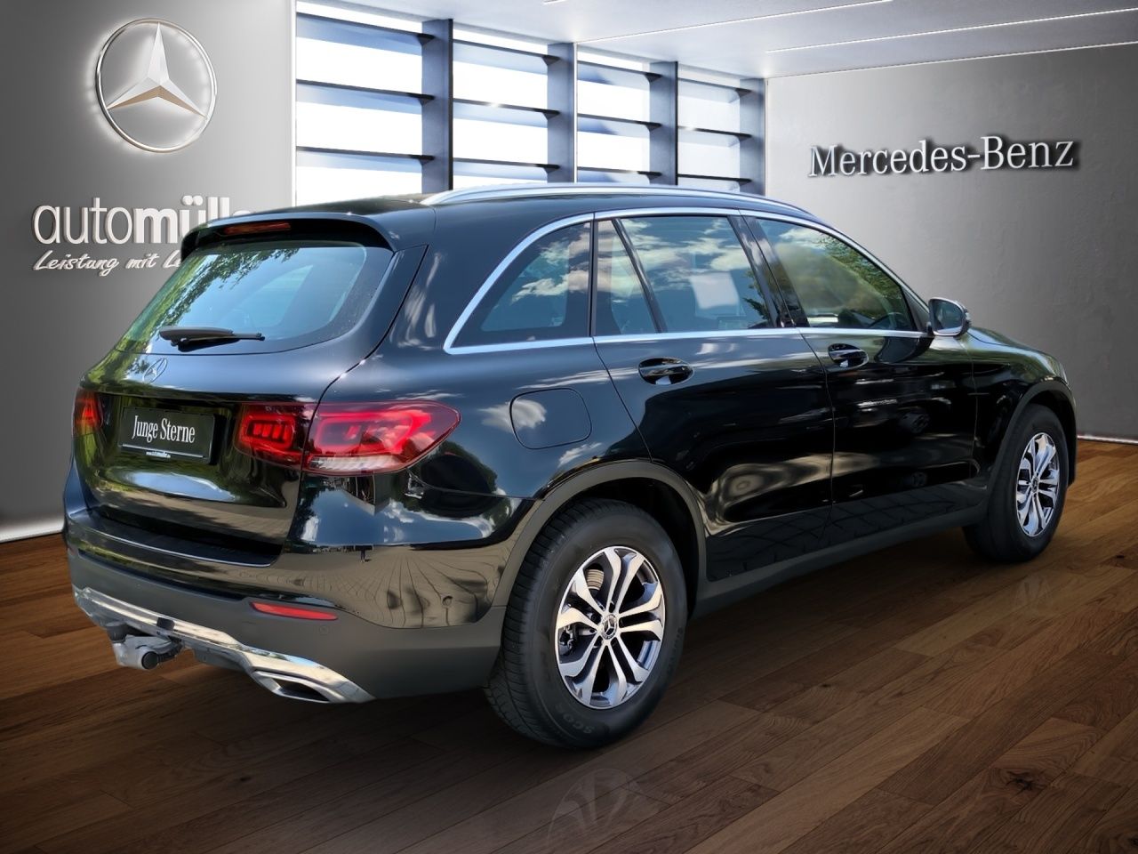 Fahrzeugabbildung Mercedes-Benz GLC 200 d 4M APPLE+AHK+KAMERA+LED+EASYPACK