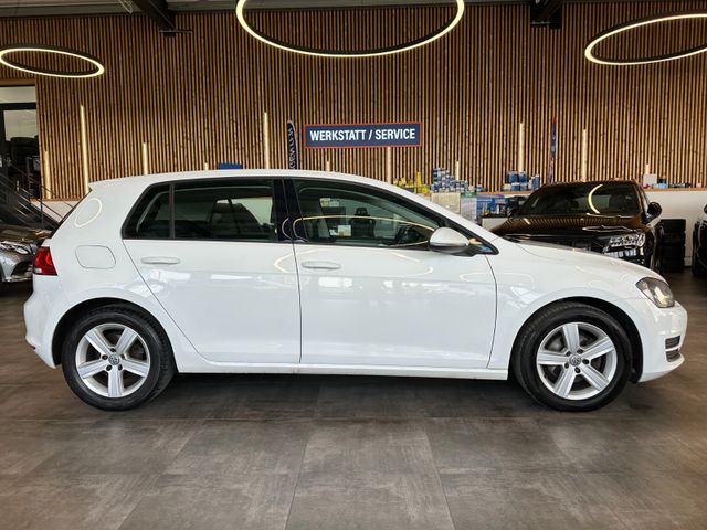 MYAUTOCENTER – Gebraucht- und Jahreswagen mit Werkstattservice in Pfaffenhofen Volkswagen Golf VII *TÜV0228*STHZ*KLIMA*NAV*PDC*BLTH*CD*