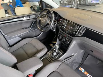 Volkswagen Golf Sportsvan *ACC*NAVI*SZHZ*PDC*KAMERA*