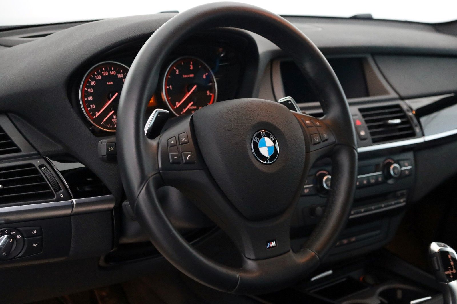 Fahrzeugabbildung BMW X5 xDrive40d,Edition M Sport,HUD,Kamera,Stand+WR