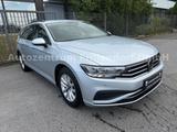 Volkswagen Passat Variant Business AUTOMATIK/KAMERA/ergo!! - VW Passat Variant in Bochum
